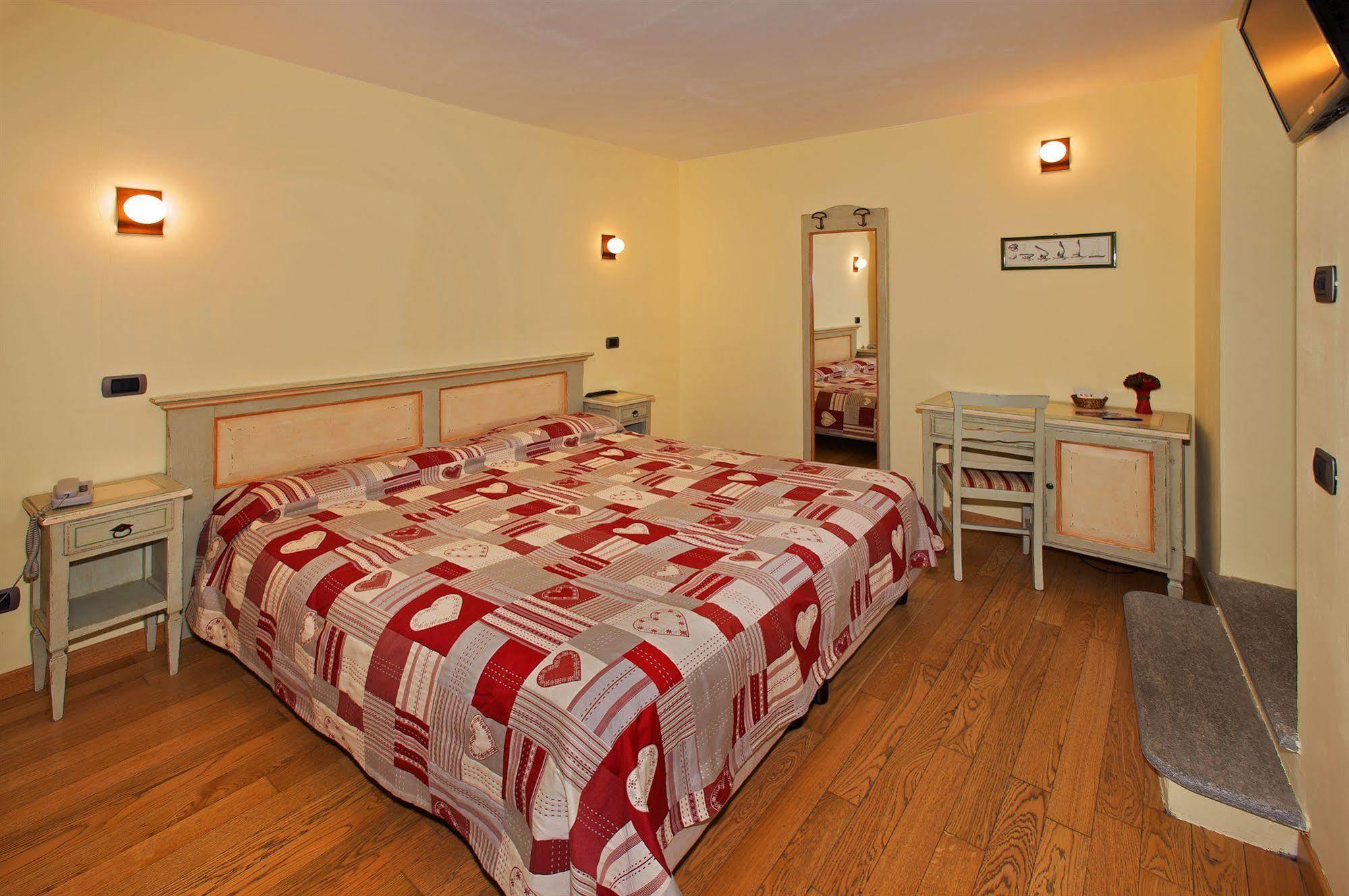 Hotel Chez Toi Oulx Εξωτερικό φωτογραφία