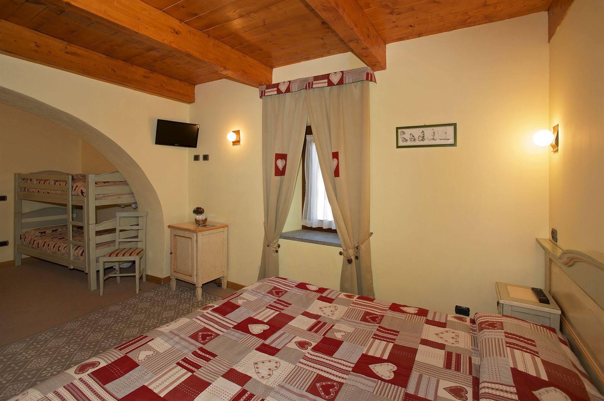 Hotel Chez Toi Oulx Εξωτερικό φωτογραφία